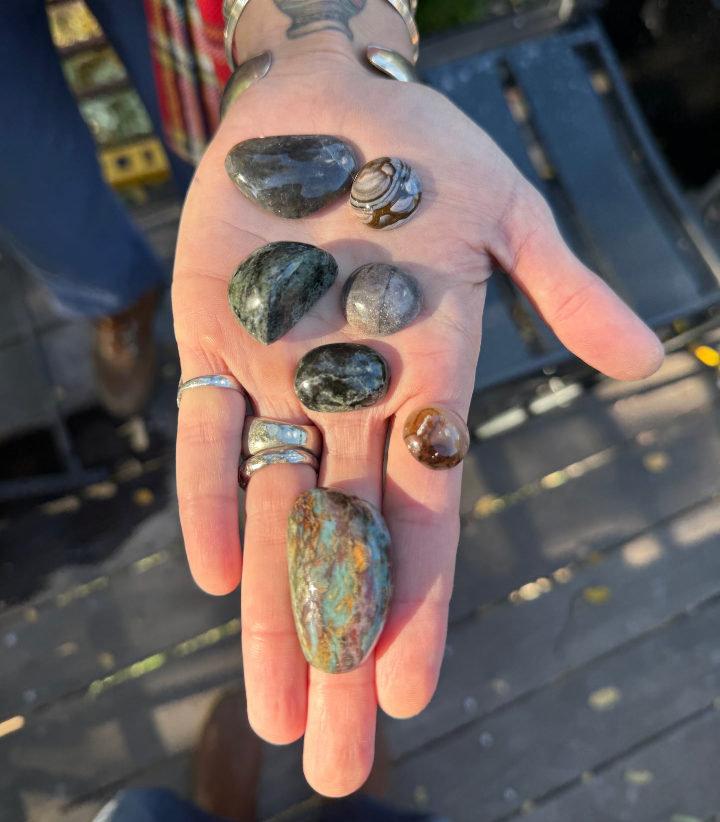 Cabochon Workshop | Friday, January 23, 12-4pm