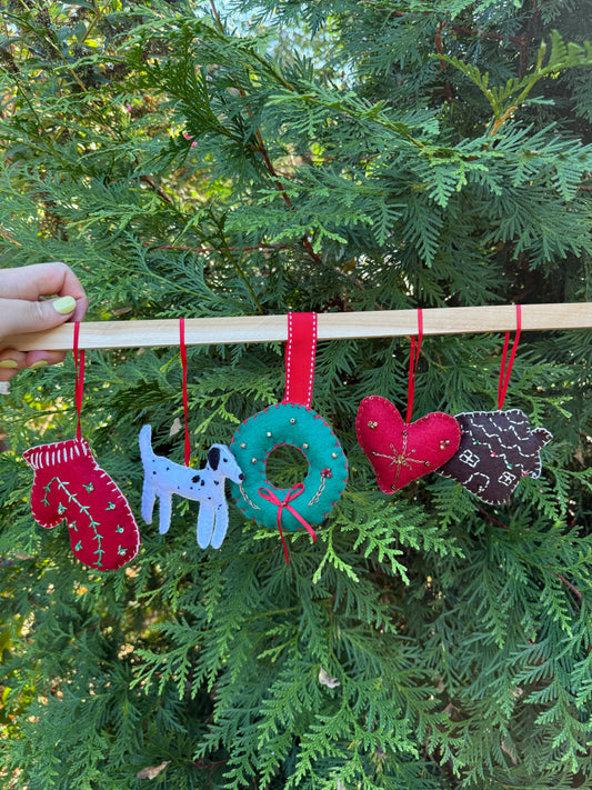 Felt Ornaments | Tuesday, December 9, 6-8pm