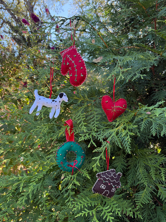 Felt Ornaments | Tuesday, December 9, 6-8pm