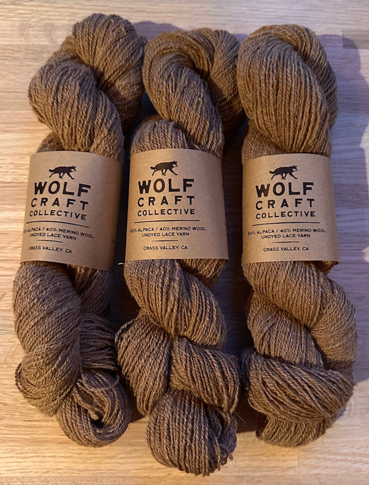 60% ALPACA / 40% MERINO WOOL UNDYED LACE YARN